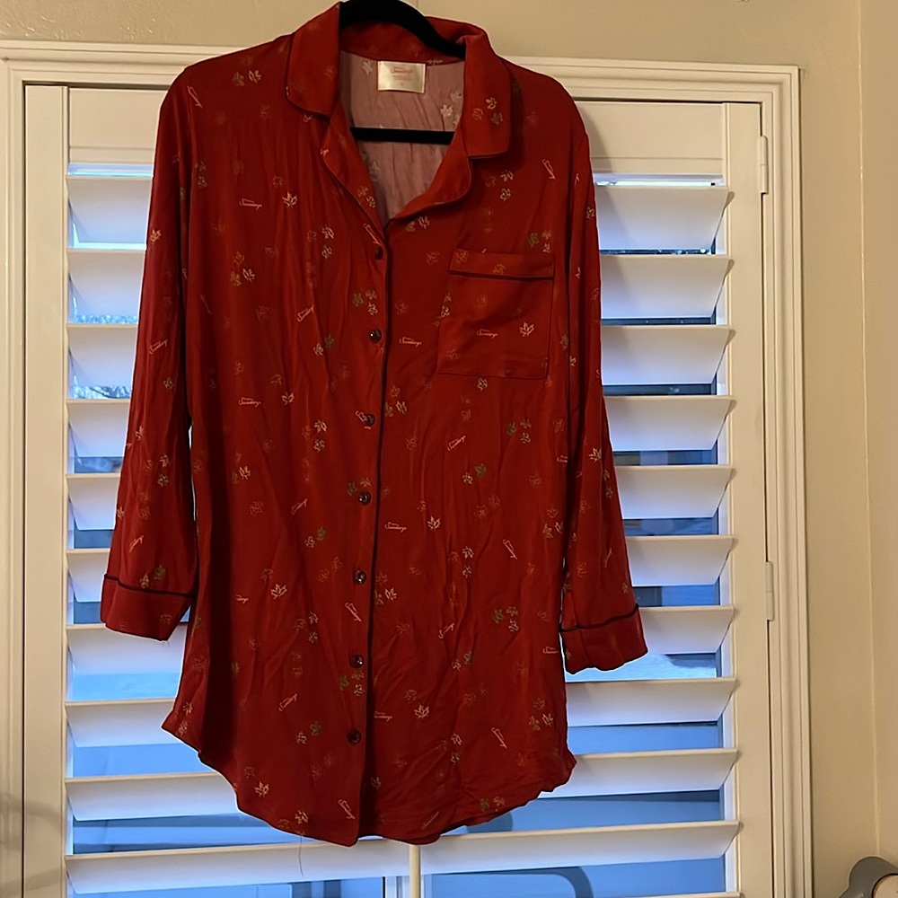 In my Sundays Fall Mallory Ervin sleep shirt M pajamas
